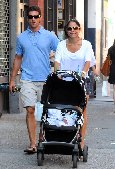 bethenny frankel baby bryn pictures. Bethenny Frankel and hubby